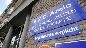 AZC Azelo bord gevel